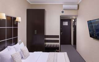 Гостиница Бест Вестерн Калуга Калуга Номер стандарт с 1 двуспальной кроватью-2